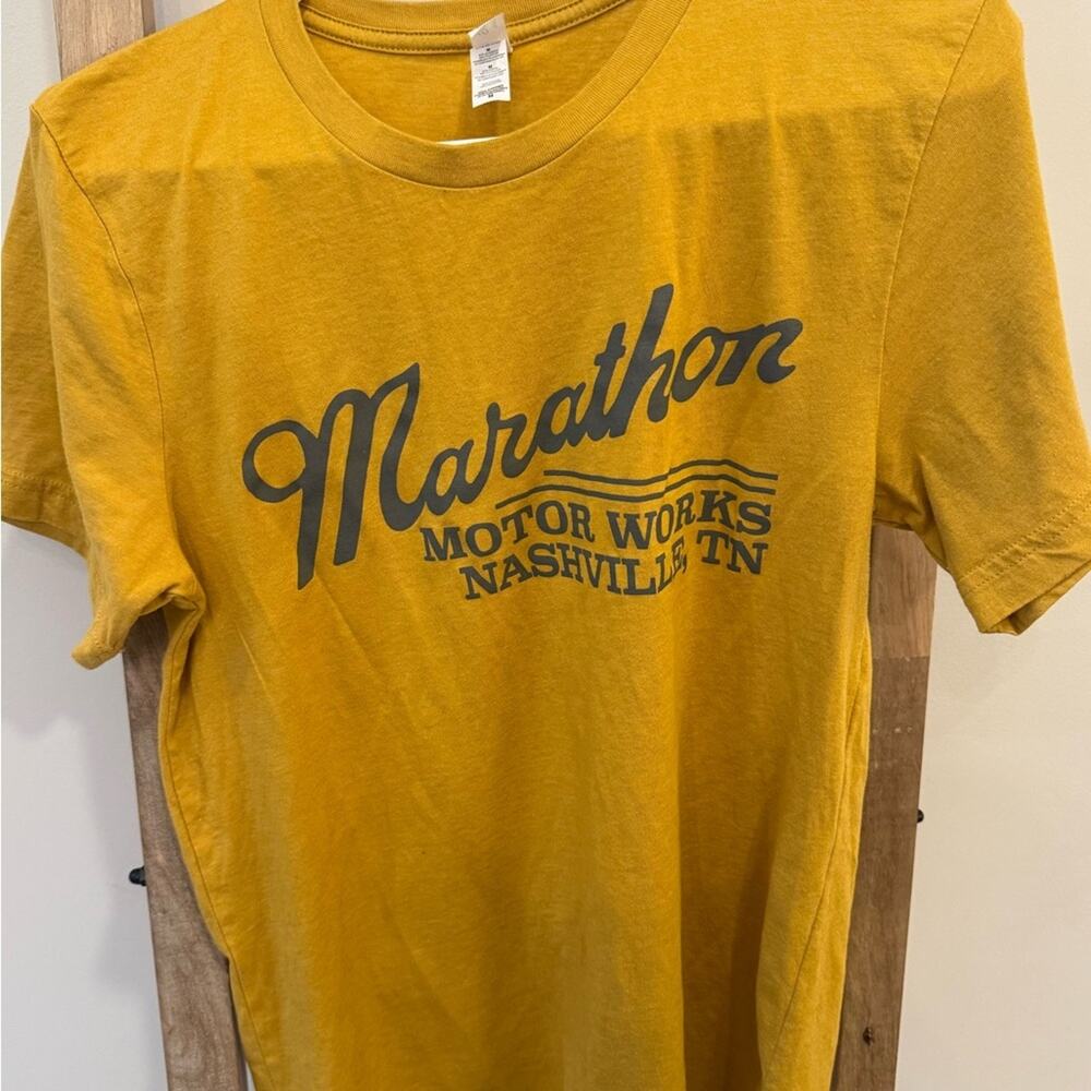 Bella Canvas Mustard Graphic Tee M